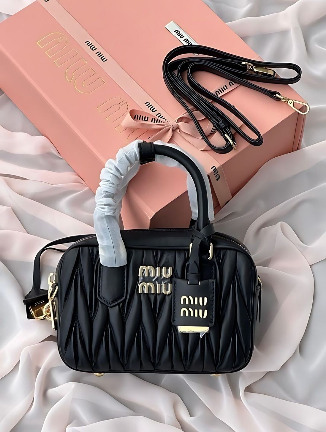 Sac à mains MIU MIU noir